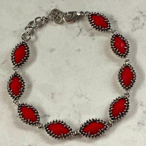 ❤️Kendra Scott Jana Bracelet in Silver and Red❤️